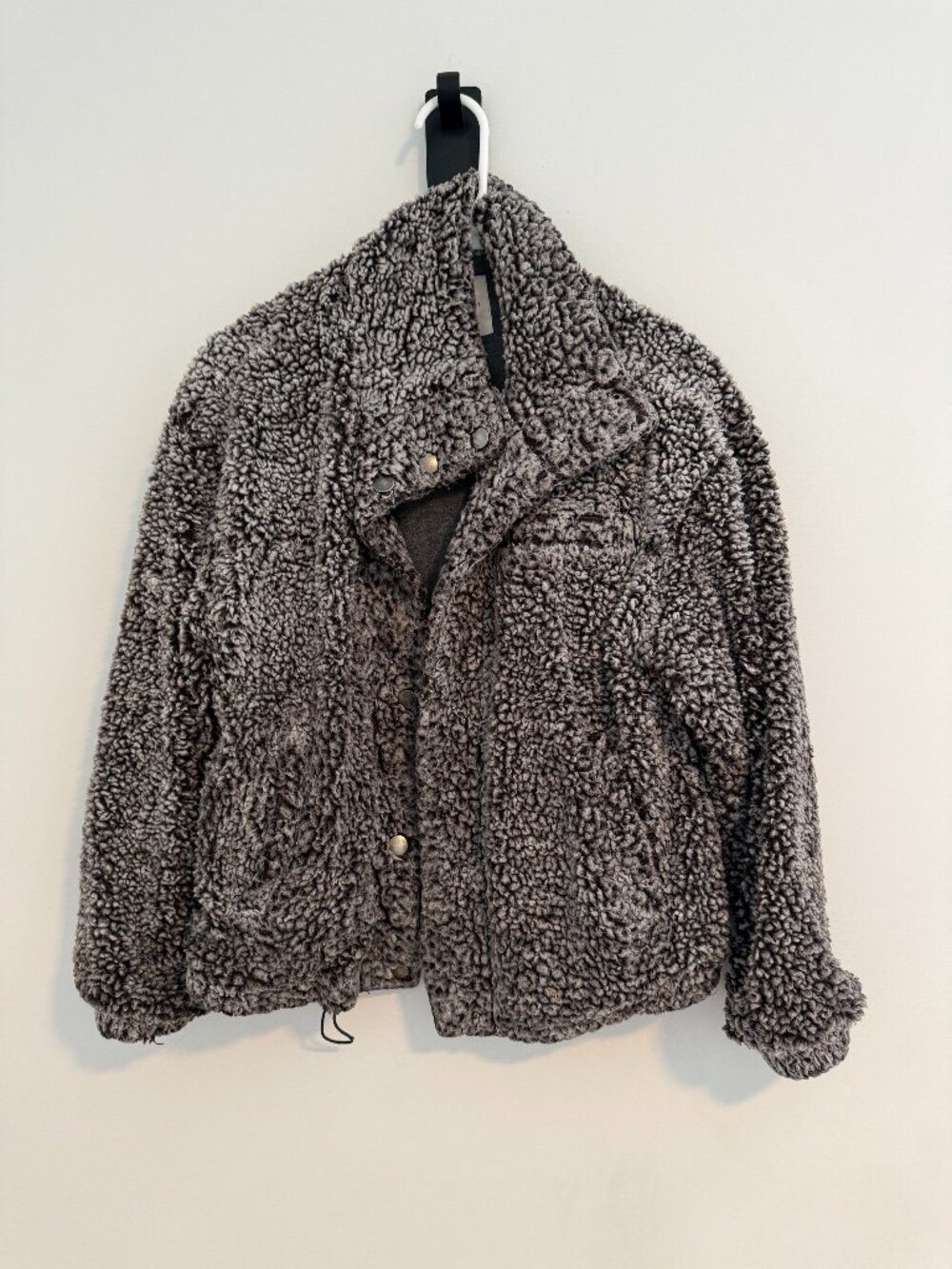 Thread & Supply Gray Sherpa Teddy Fleece Snap Front Jacket XS